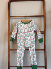 Load image into Gallery viewer, Christmas Holiday Hippo Organic Cotton 2-Piece Pajama Set - Green Cuffs
