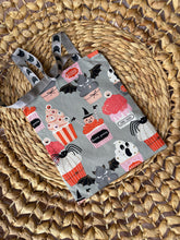 Load image into Gallery viewer, Spooky Treats Halloween Treat Bag
